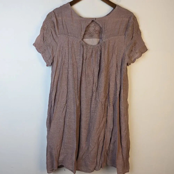 Crescent Embroidered Dusty Rose Dress - Large - Picture 4 of 6